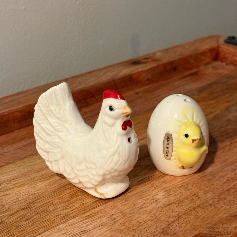 Vintage Chicken and Egg Salt and Pepper Shakers
